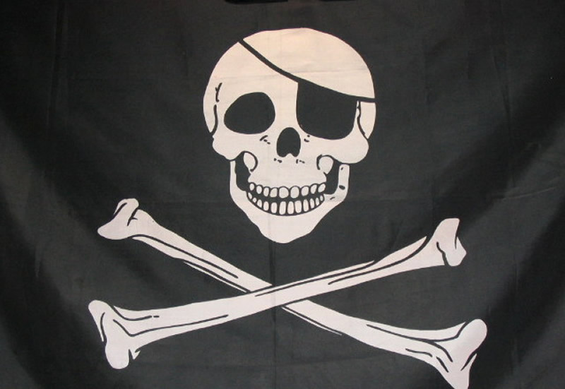 Flag Pirate 45x30cm From Nauticalia The Marine Traditionalists