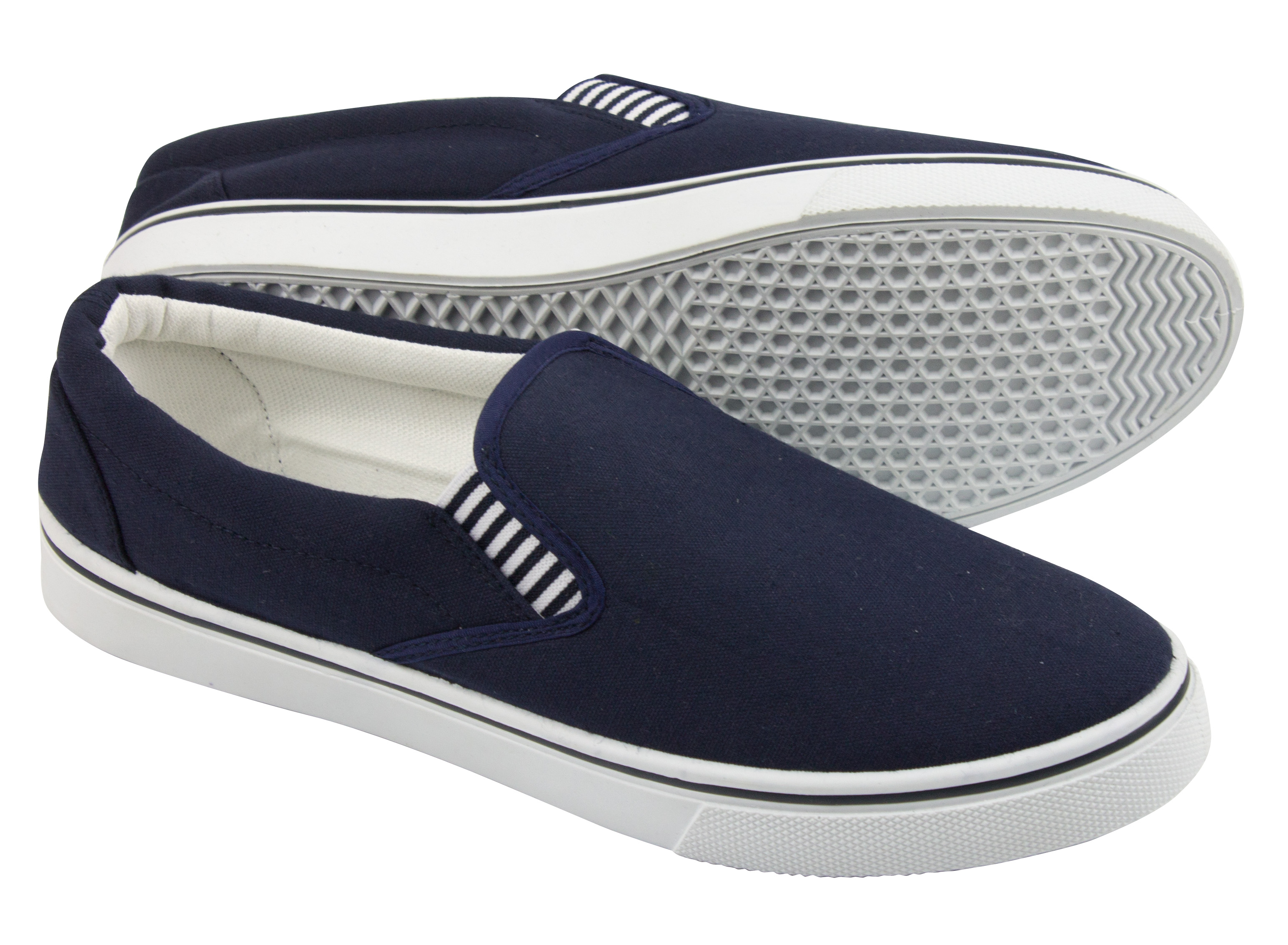 Yachtmaster Slip-on Canvas Shoe 6.5/40 from Nauticalia - the marine ...